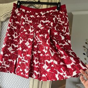 Floral Red White Women's pleaded Skirt